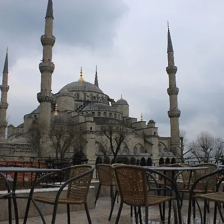 Hotell Sultanhill 3*