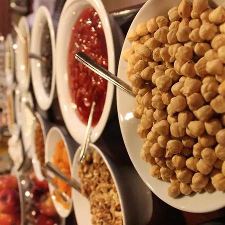 Sultanhill Hotell 3*