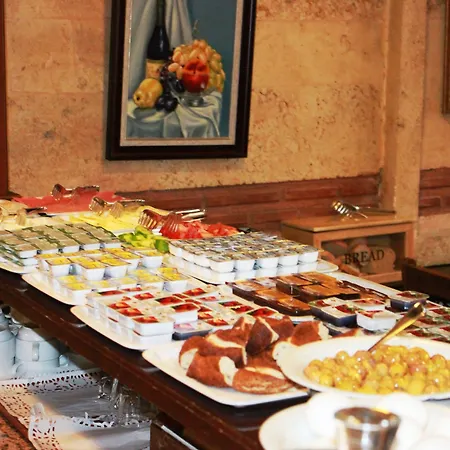 Sultanhill Hotell 3*